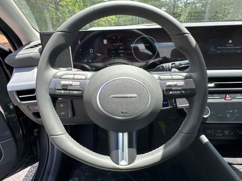 Certified 2024 Hyundai Sonata SEL w/ Convenience Package image 19