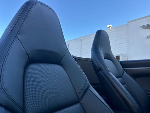 Used 2022 Porsche 911 Carrera S image 19