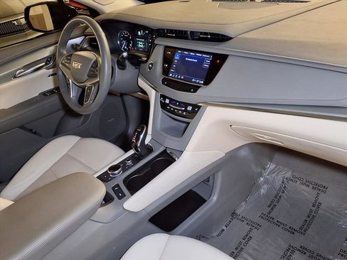Certified 2025 Cadillac XT5 Premium Luxury image 26