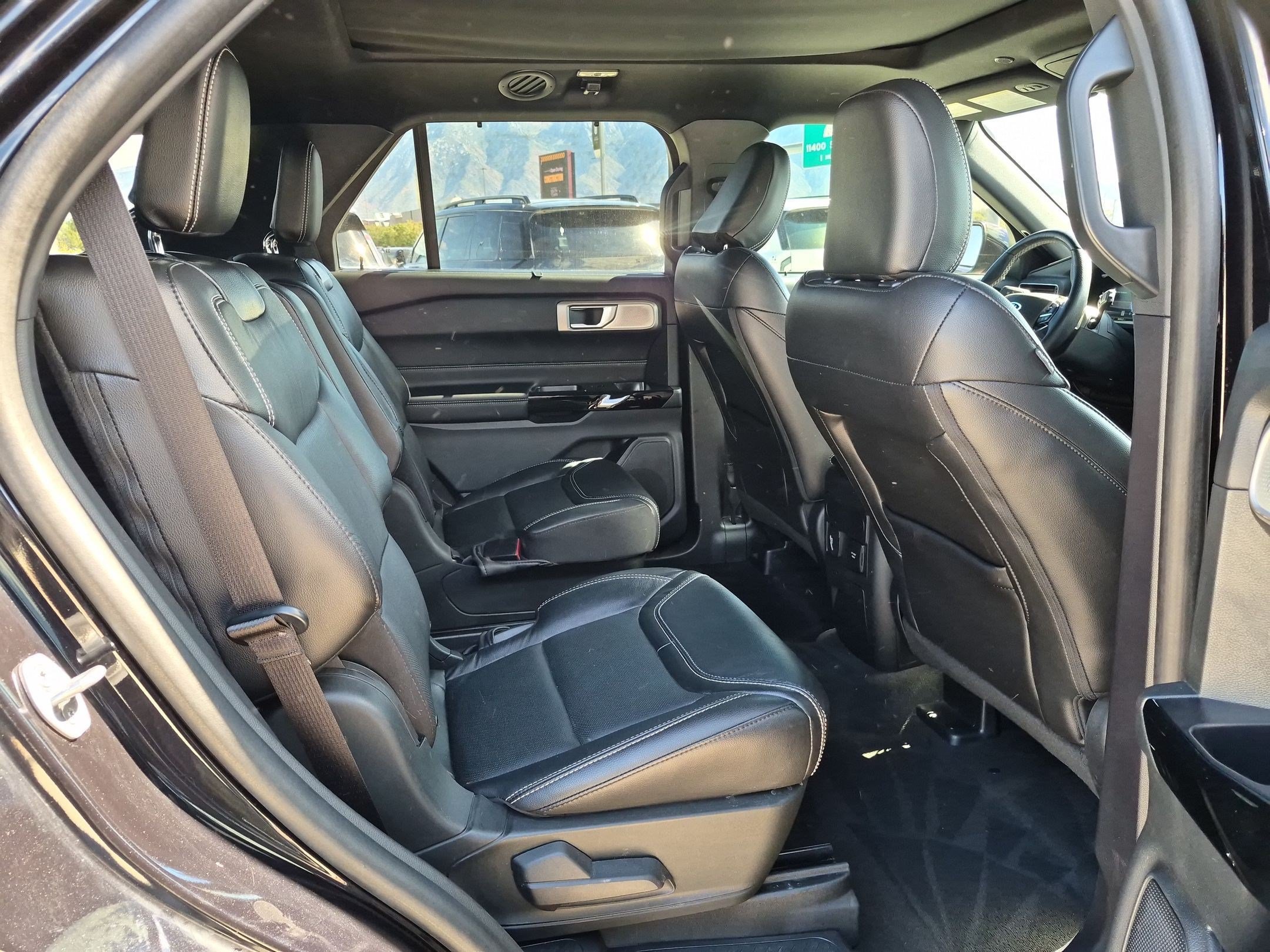 Used 2022 Ford Explorer ST w/ Equipment Group 401A AWD/4WD image 28