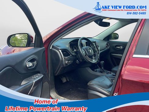 Used 2019 Jeep Cherokee Limited AWD/4WD image 14