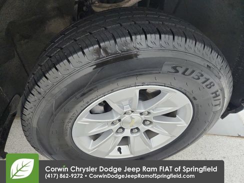 Used 2019 Chevrolet Silverado 1500 W/T w/ WT Convenience Package AWD/4WD image 32