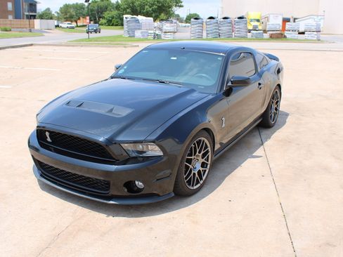 Used 2012 Ford Mustang Shelby GT500 w/ SVT Performance Pkg RWD image 25