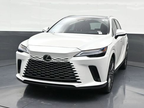 Used 2025 Lexus RX 450h AWD w/ Convenience Package image 9