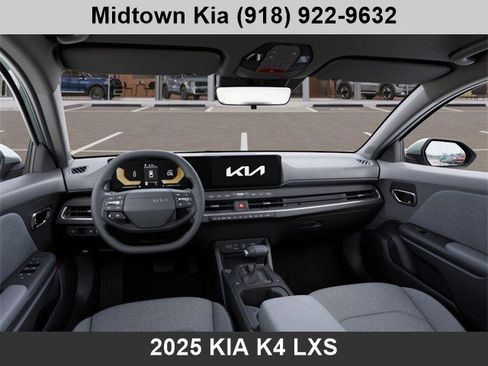 New 2025 Kia K4 LXS image 14