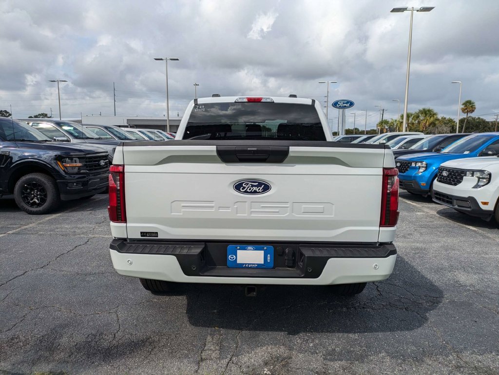 New 2026 Ford F150 Lariat w/ Equipment Group 501A Mid AWD/4WD image 5