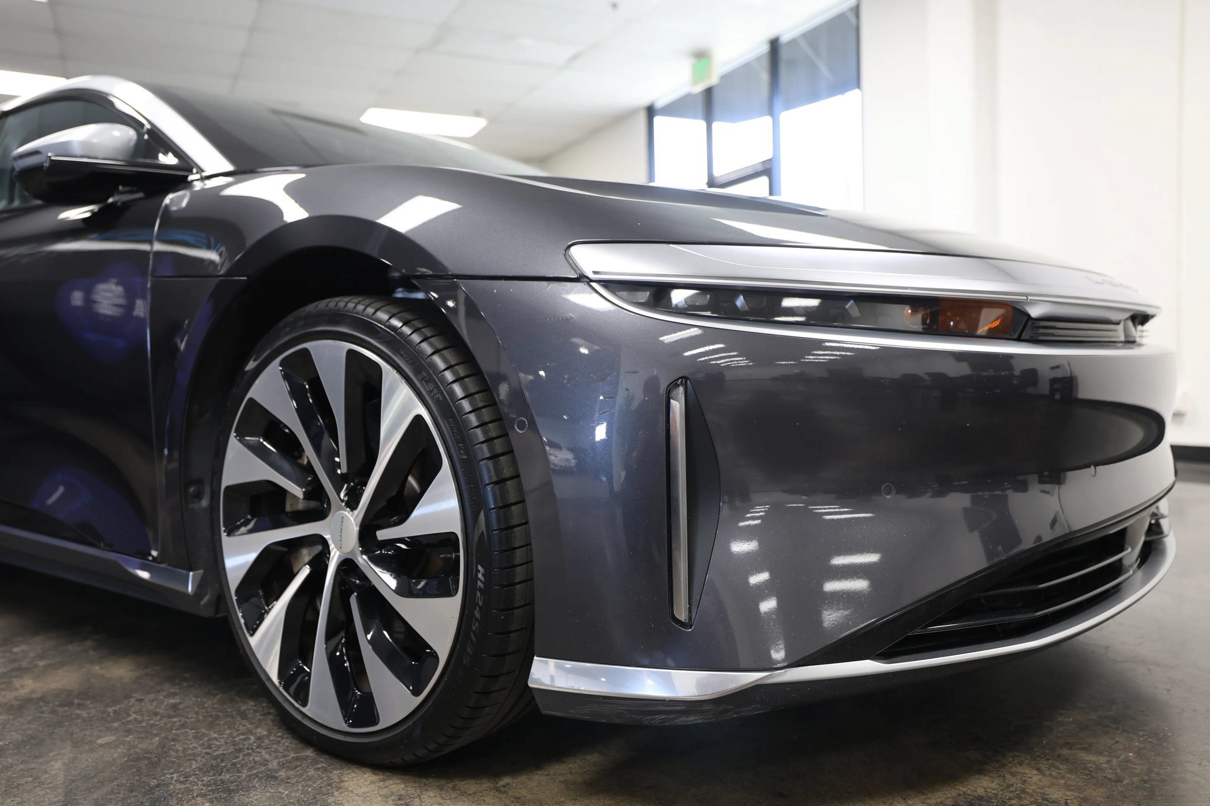 Used 2022 Lucid Air Grand Touring AWD/4WD image 14
