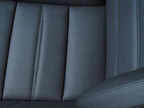 Used 2025 Honda CR-V EX-L image 22