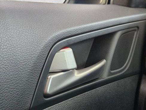 Used 2021 Hyundai Tucson SEL FWD image 17