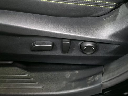 Certified 2025 Subaru Outback Onyx Edition AWD/4WD image 52