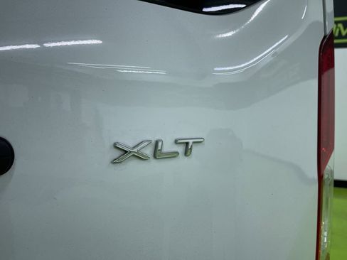 Used 2023 Ford Transit 350 XLT image 14