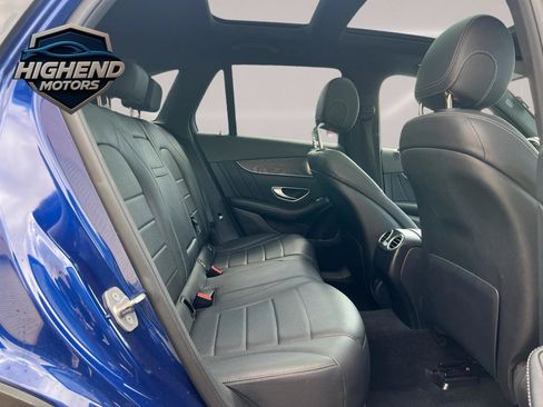 Used 2018 Mercedes-Benz GLC 300 4MATIC w/ AMG Line image 25