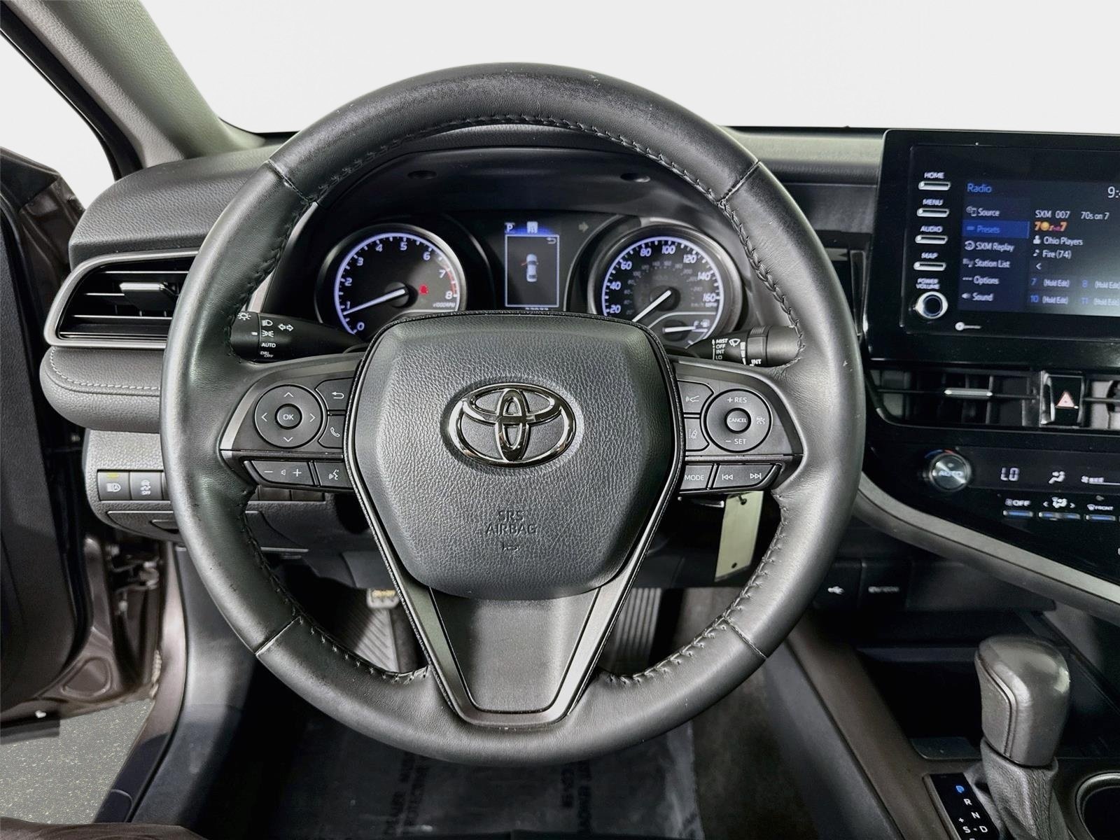 Used 2021 Toyota Camry SE FWD image 12