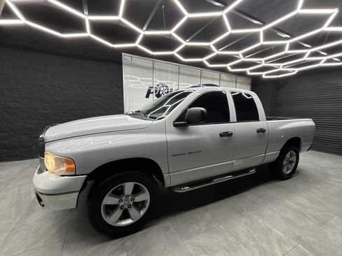 Used 2005 Dodge Ram 1500 Truck SLT RWD image 6