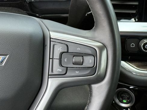 Used 2025 Chevrolet Silverado 2500 LT w/ Convenience Package AWD/4WD image 14