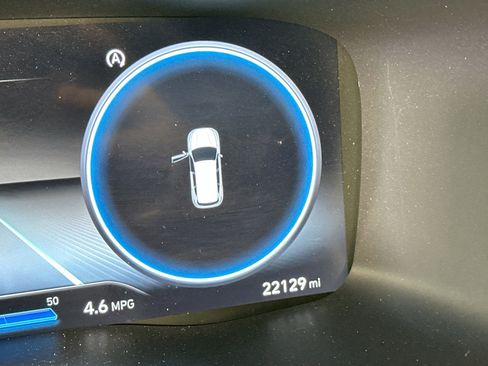 Used 2023 Hyundai Santa Fe Calligraphy w/ Cargo Package image 12