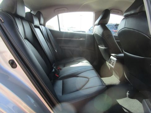 Used 2024 Toyota Camry XLE FWD image 16