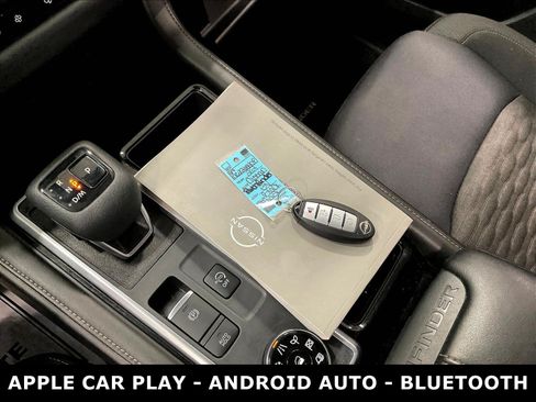Used 2022 Nissan Pathfinder SV AWD/4WD image 35