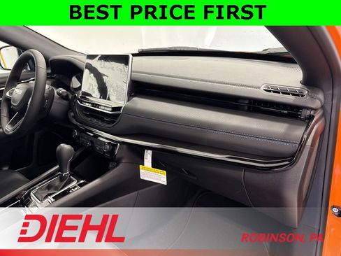 New 2026 Jeep Compass Limited image 16