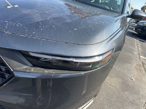 Certified 2025 Honda Accord LX image 9