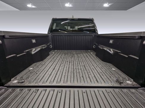 New 2025 Toyota Tacoma SR image 33