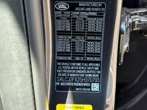 Certified 2025 Land Rover Discovery Sport S AWD/4WD image 29