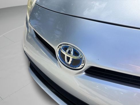 Used 2015 Toyota Prius Three FWD image 30