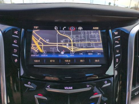 Used 2015 Cadillac Escalade Premium image 13