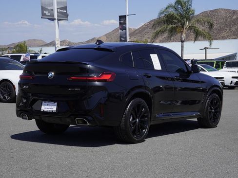 Used 2024 BMW X4 xDrive30i w/ M Sport Package AWD/4WD image 4
