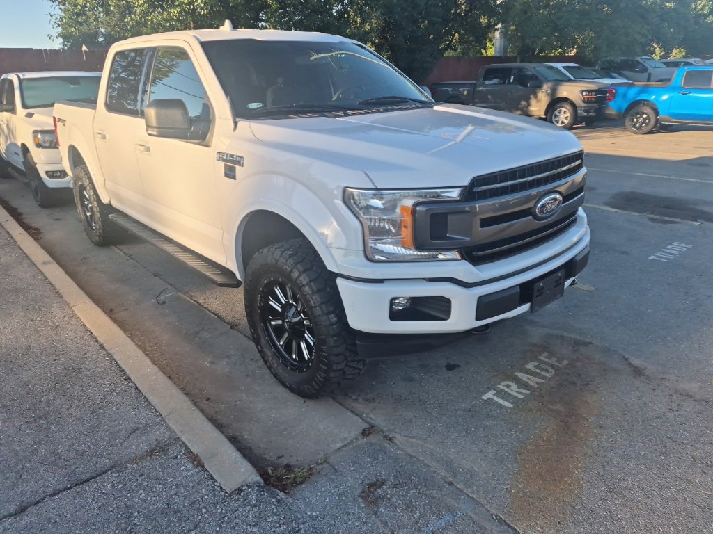 Used 2018 Ford F150 XLT w/ Equipment Group 302A Luxury AWD/4WD image 30