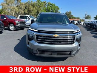 Used 2025 Chevrolet Traverse LT video 2