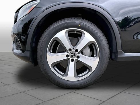 Used 2019 Mercedes-Benz GLC 300 image 9