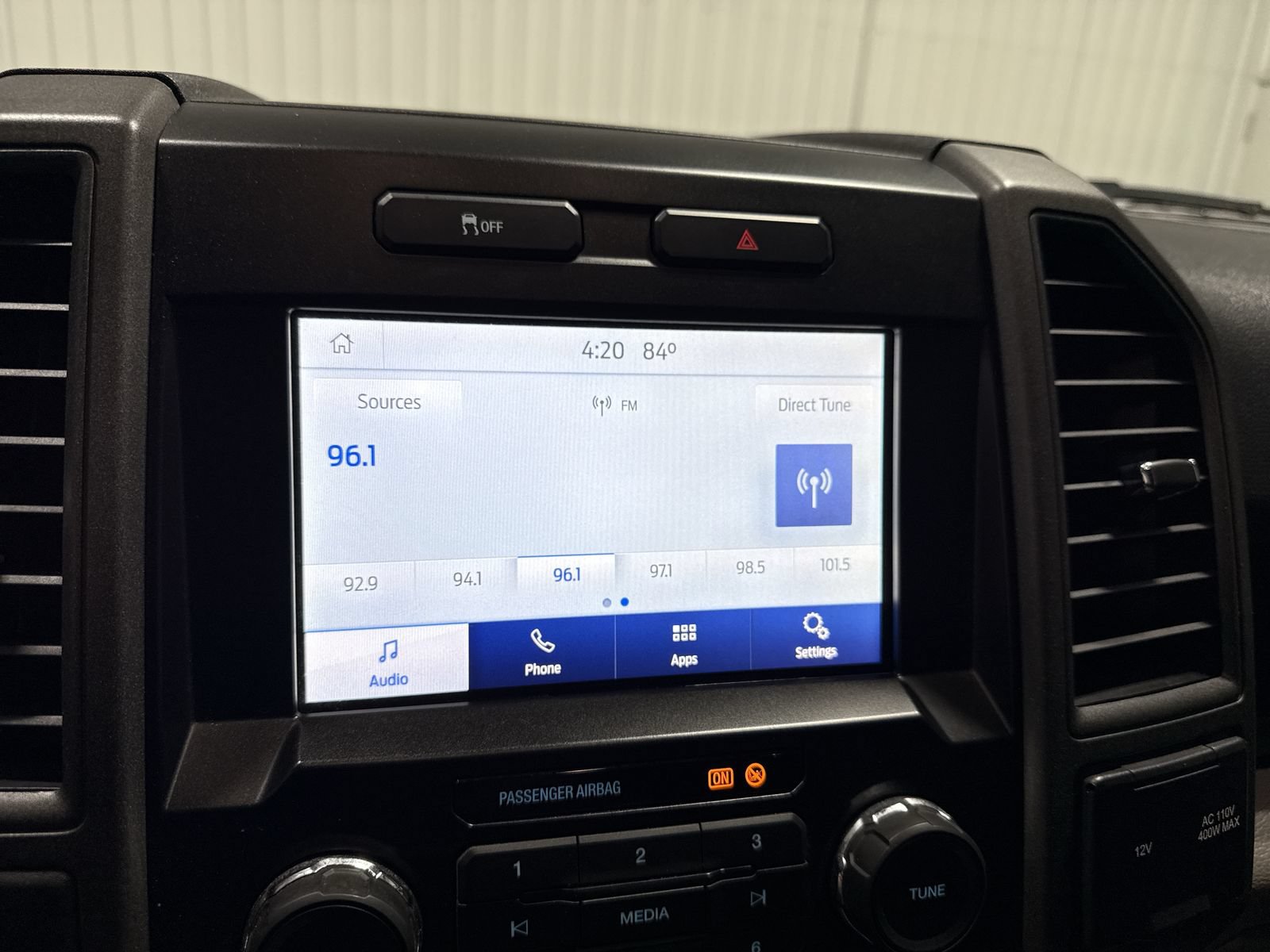 Used 2022 Ford F250 XL w/ STX Appearance Package RWD image 13