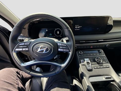 Used 2023 Hyundai Palisade Limited AWD/4WD image 14