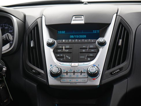 Used 2015 Chevrolet Equinox LS FWD image 15
