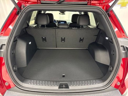 New 2026 Chevrolet Equinox LT w/ Convenience Package II image 13