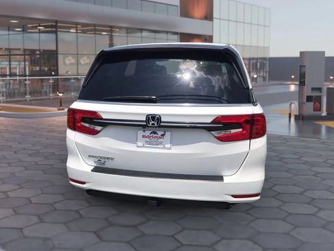 Used 2022 Honda Odyssey EX-L image 10
