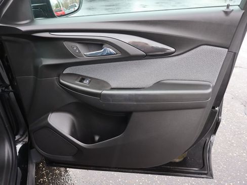 Used 2023 Chevrolet TrailBlazer LS image 23