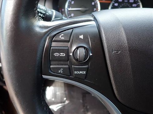 Used 2019 Acura MDX w/ Technology Package AWD/4WD image 16