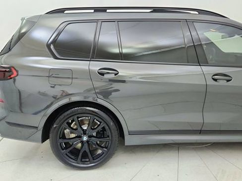 Used 2026 BMW X7 xDrive40i w/ M Sport Package AWD/4WD image 12