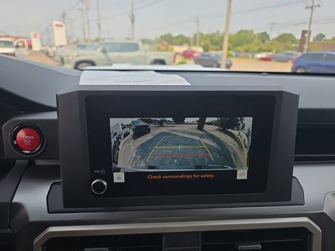 Certified 2025 Toyota Tacoma TRD Sport AWD/4WD image 21