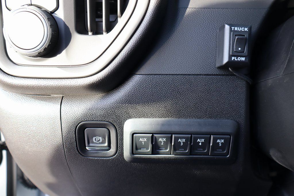 New 2026 Chevrolet Silverado 3500 W/T w/ WT Convenience Package AWD/4WD image 8