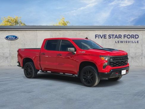 Used 2022 Chevrolet Silverado 1500 Custom Trail Boss AWD/4WD image 2