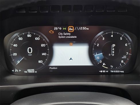 Used 2016 Volvo XC90 T6 Momentum image 30