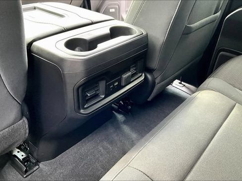Used 2020 Chevrolet Silverado 1500 RST AWD/4WD image 11