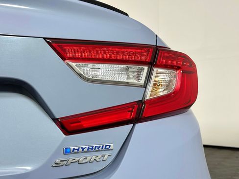 Used 2022 Honda Accord Sport image 12