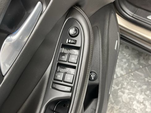 Used 2017 Buick Envision Premium w/ Driver Confidence Package image 8