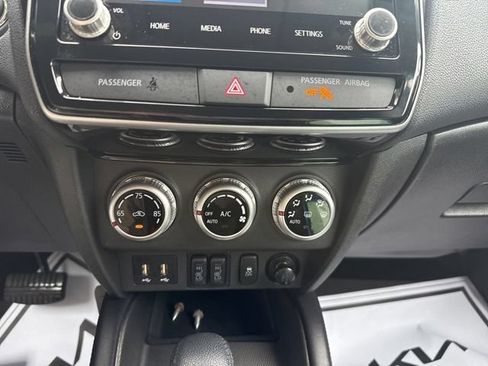 Used 2023 Mitsubishi Outlander Sport SE AWD/4WD image 20