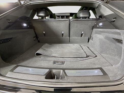 Used 2024 Cadillac Lyriq Sport RWD image 28