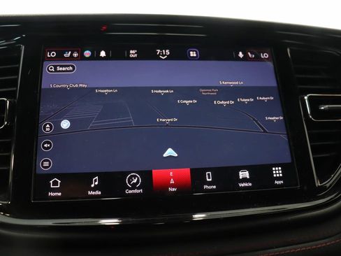 Used 2022 Dodge Durango R/T RWD image 12